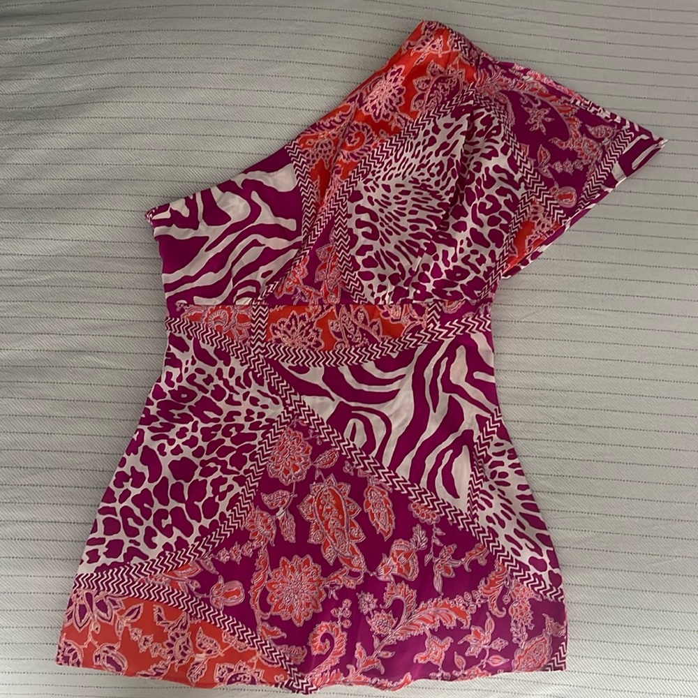 Beautiful Cachè top